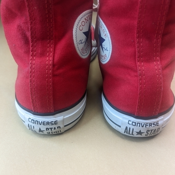 Converse Chuck Taylor All Star Men’s Size 10, women's sz 12. Classic High Top At - Picture 4 of 10